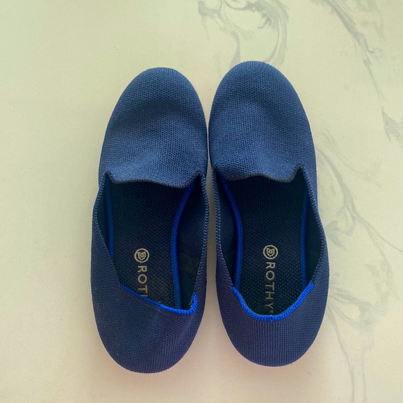 Big Girls Rothy’s Loafers - Picture 1 of 4